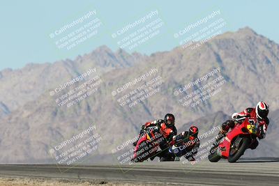 media/Dec-01-2025-Moto Forza (Mon) [[2daa91e15f]]/2-Intermediate Group/Session 4 Turn 9/